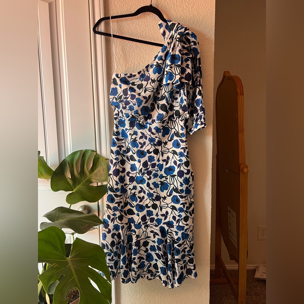 Saloni Juliet Silk Dress in Forget Me Not One Shoulder Blue Floral Print Size 2 - Picture 3 of 7
